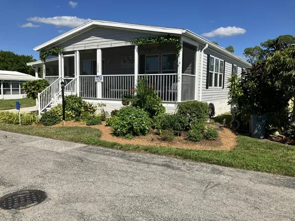 1048 Bull Run Dr #97, Naples, FL 34110