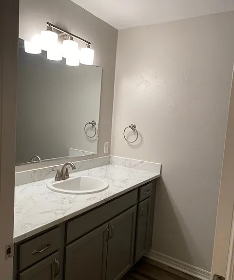 17324 Whitewater Ct — Photo 9
