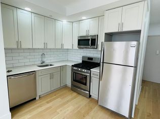 2510 38th Ave APT 6B, Long Island City, NY 11101