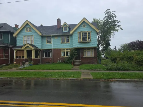 740 Van Dyke St, Detroit, MI 48214