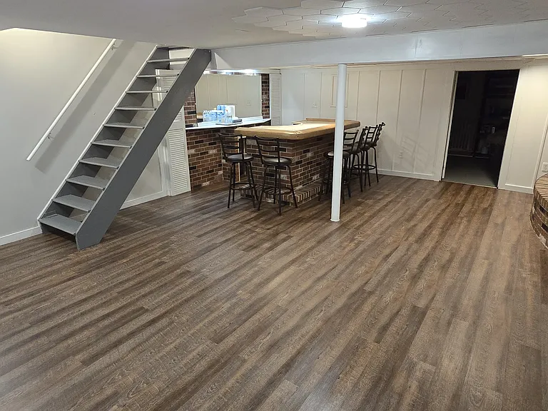 70 Colonial Dr — Photo 13