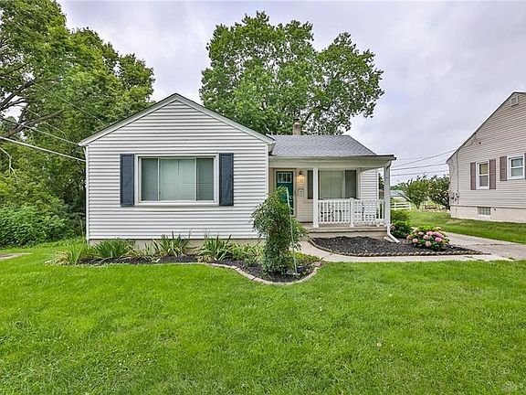 3rd image of 11 Farview Ave