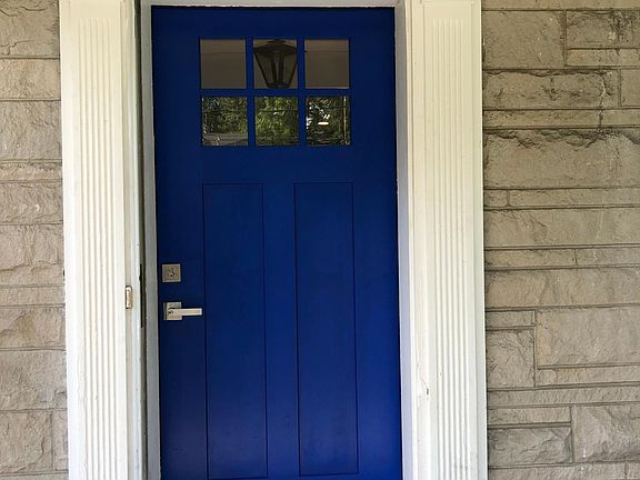 2nd image of 447 Marquis Ave