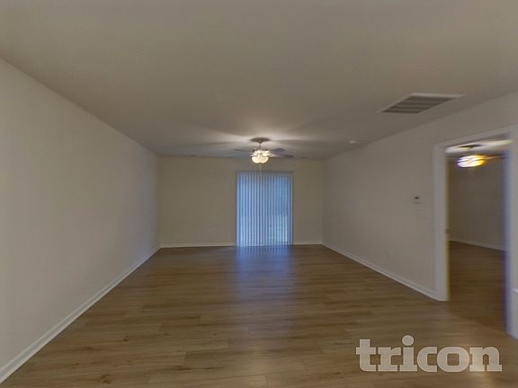 3rd image of 139 Clairvale Ct