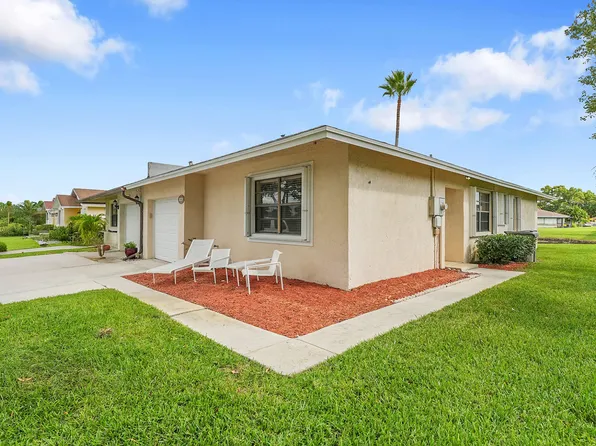 1662 Granfern Avenue, West Palm Beach, FL 33415