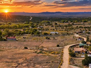 Off Camino del Medio, San Cristobal, NM 87564