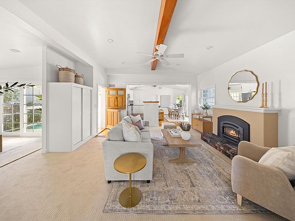 4th image of 2365 Whitney Ave