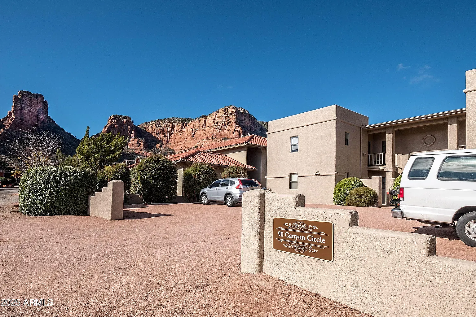 90 Canyon Circle Dr — Photo 1