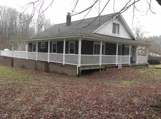 6605 Silverpoint Rd, Cannelton, IN 47520