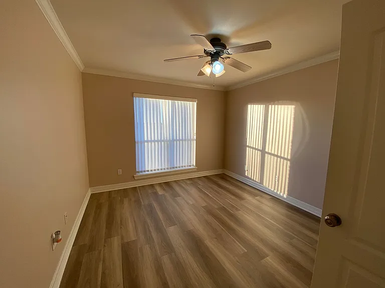 1022 Creole Dr — Photo 18