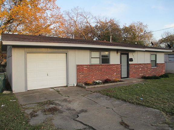 2nd image of 2611 N Shannon St