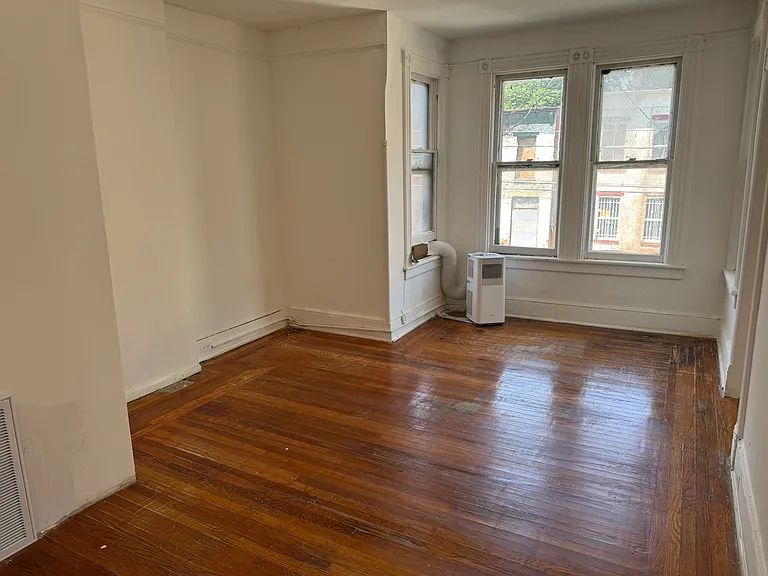 14 S Miller St #2 — Photo 5