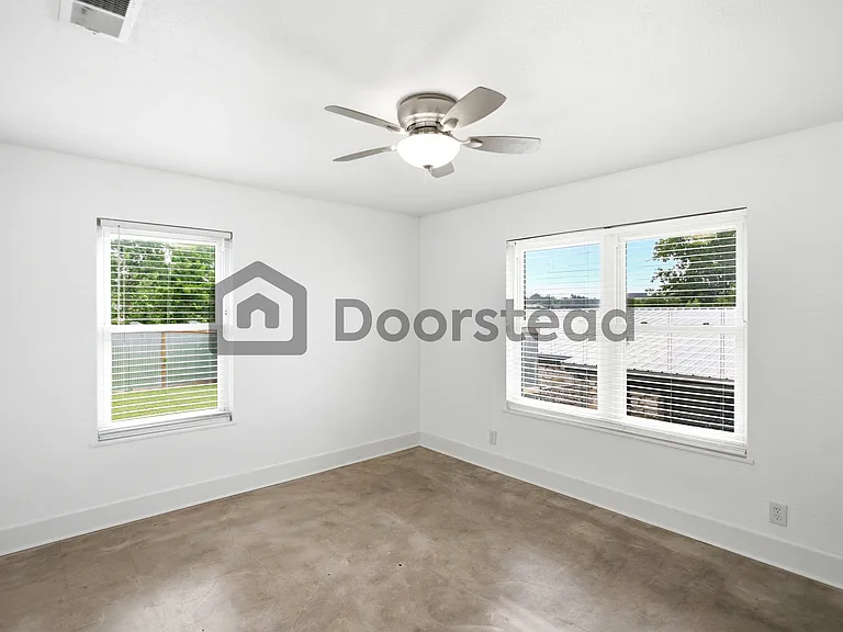 4804 Hillspring Cir #B — Photo 13
