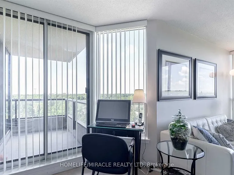 12 Laurelcrest St #902 — Photo 11