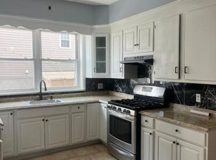 291 Tremont Ave, East Orange, NJ 07018