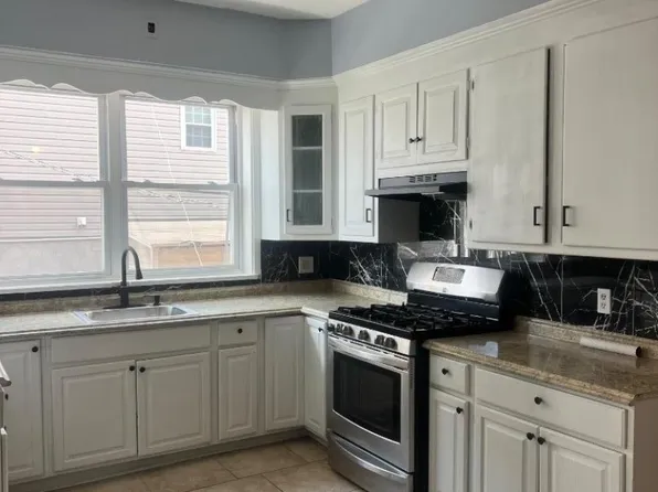 291 Tremont Ave, East Orange, NJ 07018