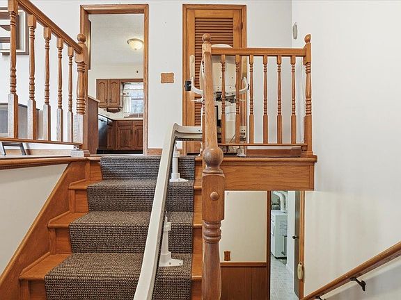 2nd image of 12 Greenwood Avenue