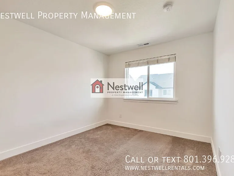 4328 W Watchmen Way — Photo 16