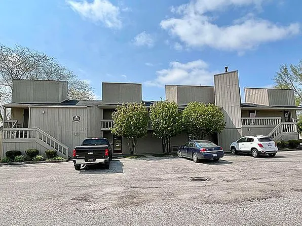 2432 Tennis Ct APT A7, Bay City, MI 48706