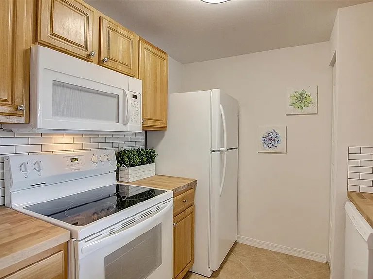 4763 Travini Cir #3304 — Photo 20
