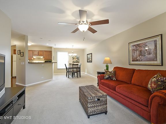 3rd image of 214 W Jennifer Ln #1-4A