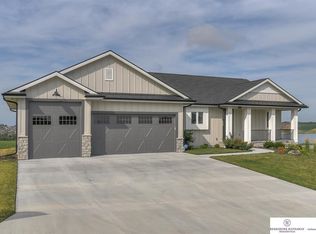5708 N 169th St, Omaha, NE 68116