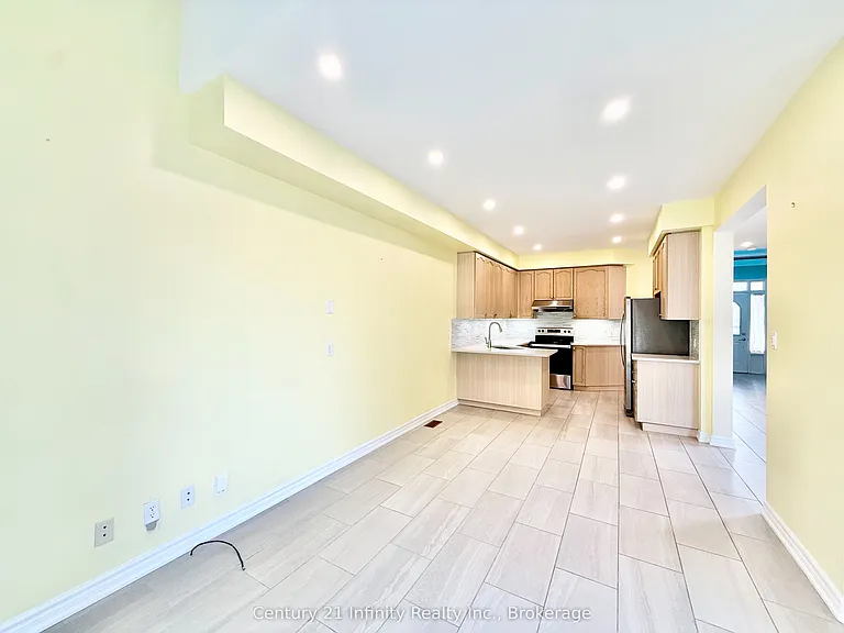 1171 Springbank Dr — Photo 21