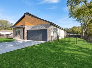 4701 Highway Dr, Fort Worth, TX 76116