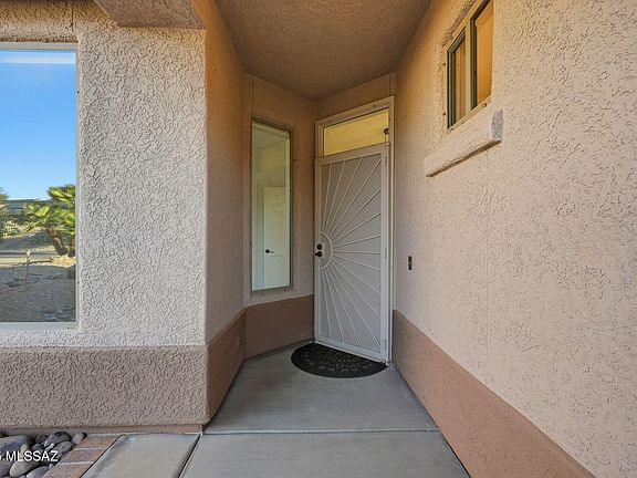 4th image of 4751 S Longmore Dr