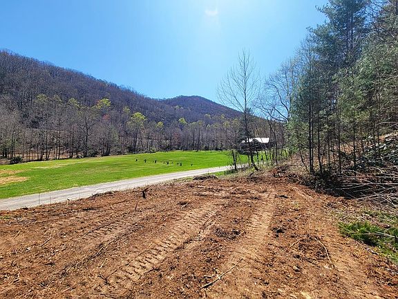 2nd image of 300 Shining Rock Dr
