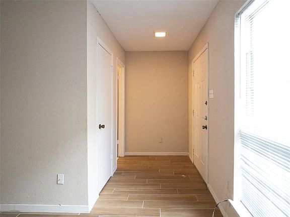 4th image of 60 W Park West Dr #60