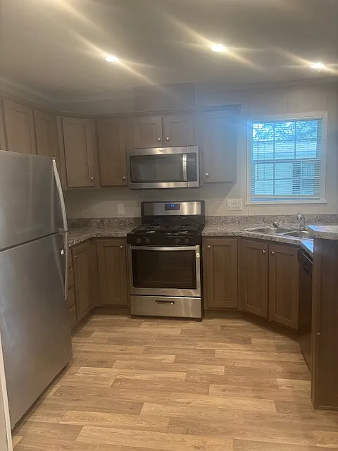 3500 W Brookfield Dr — Photo 3
