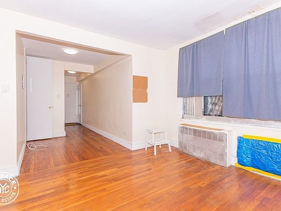 5th image of 250 Clarkson Ave #4G