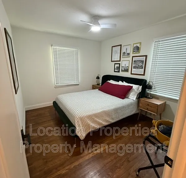 608 W 25th St #1 — Photo 8