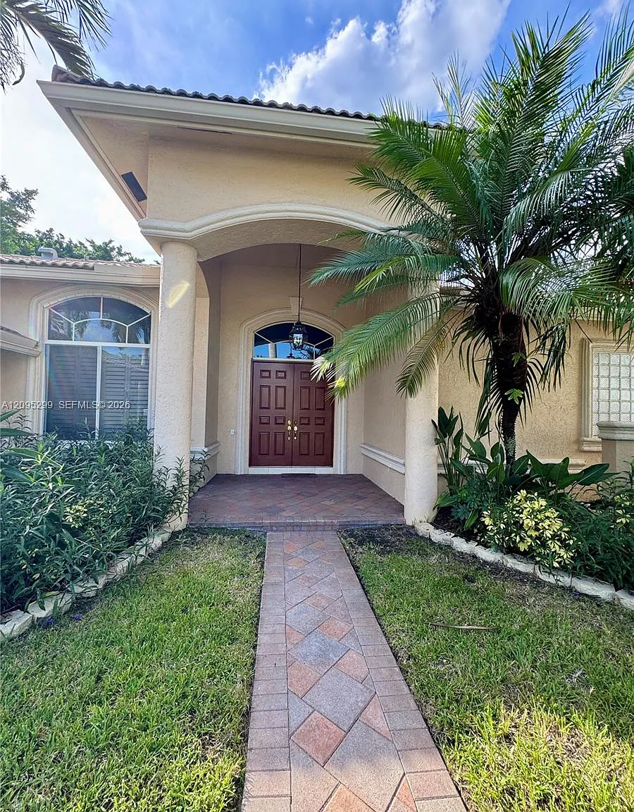 11051 Canary Island Ct — Photo 2