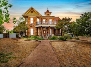 1004 S Avenue F, Mason, TX 76856