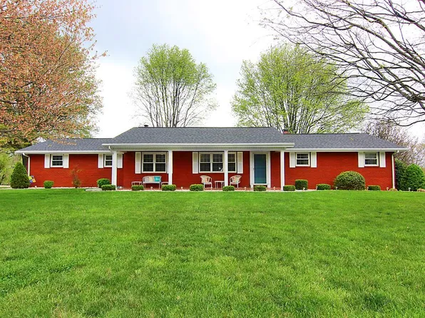 361 Wellington Dr, Jackson, MO 63755