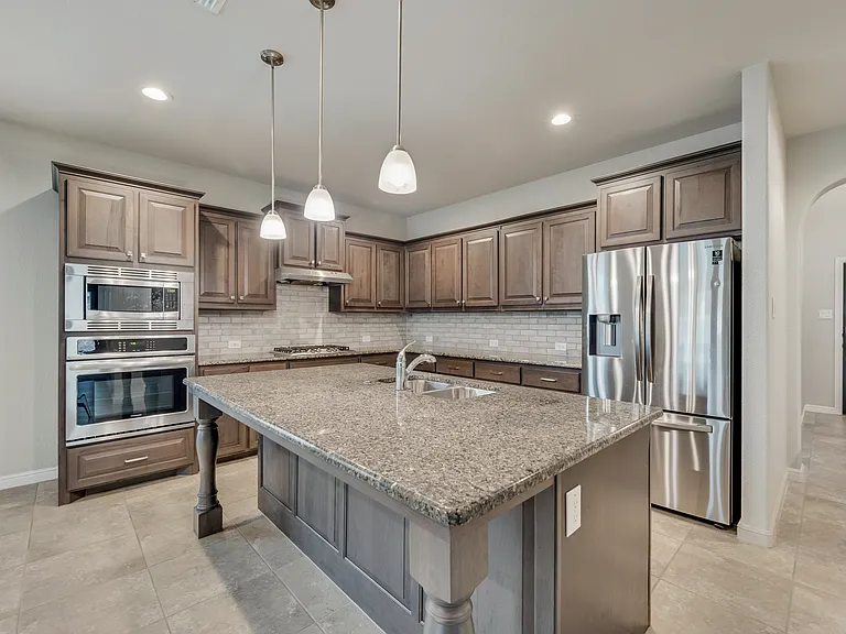 1601 Bunting Dr — Photo 7