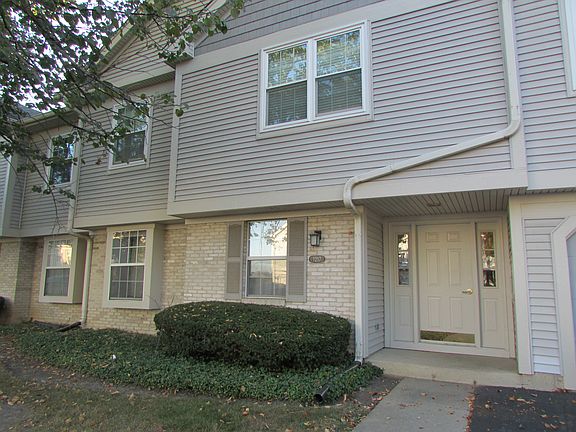 2nd image of 1217 Ballantrae Pl APT E