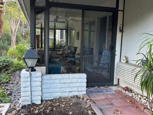 928 Avenida Majorca APT B, Laguna Woods, CA 92637