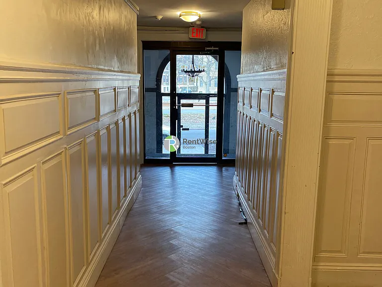 1148 Commonwealth Ave #28 — Photo 12