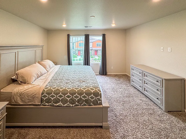 6097 N Liverpool St — Photo 10