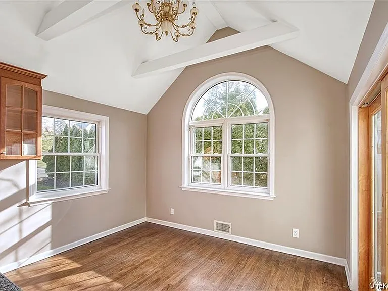 39 Ramona Ct — Photo 4