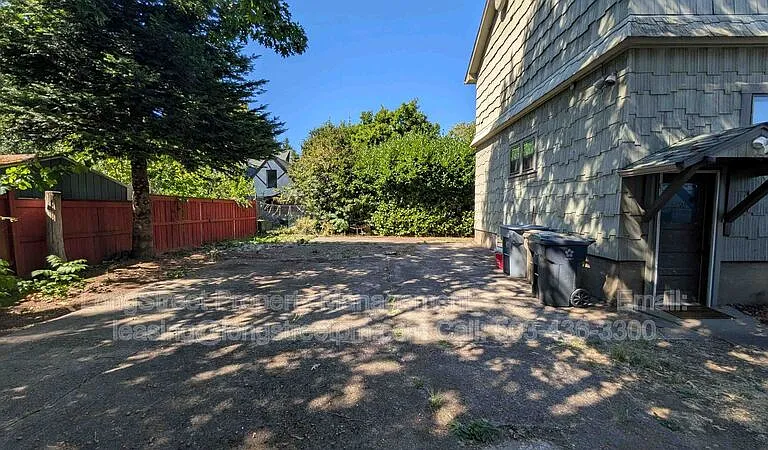 622 NW 29th St — Photo 70