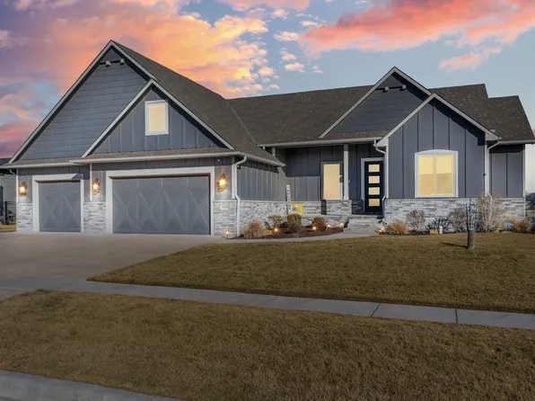 2936 N Curtis St, Wichita, KS 67205