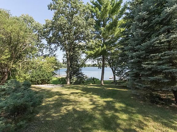 0.42 Acres 75' of Lakeshore