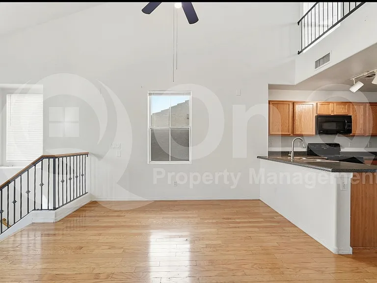 161 W Campbell Ct — Photo 8