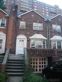 4th image of 114 Van Cortlandt Ave W