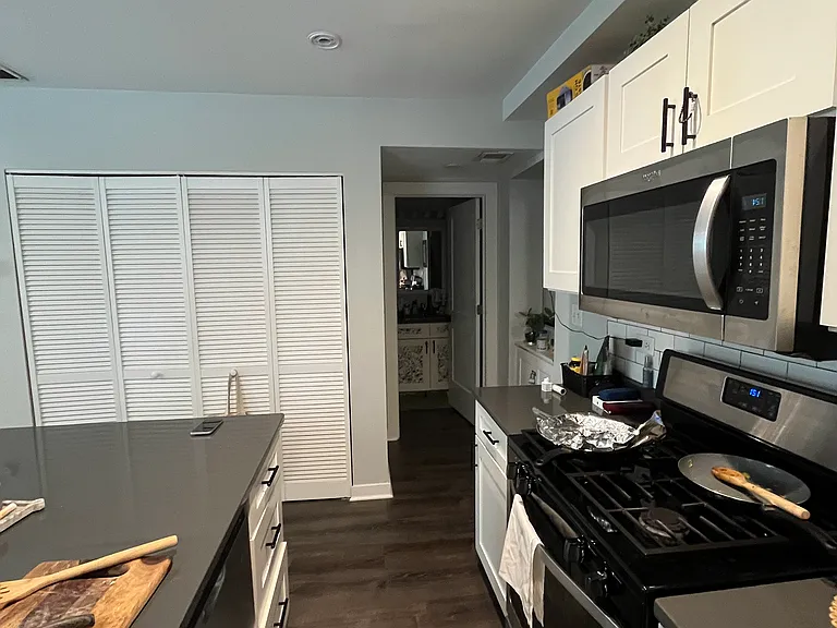2325 S California Ave #5 — Photo 6