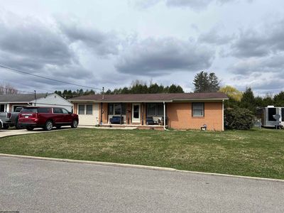 111 Ferndale Dr, Elkins, WV, 26241